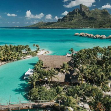 Four Seasons Resort Bora Bora 002