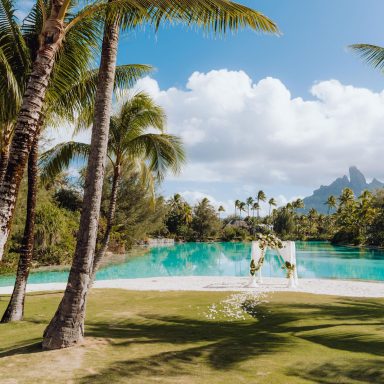 The St. Regis Bora Bora Resort 018