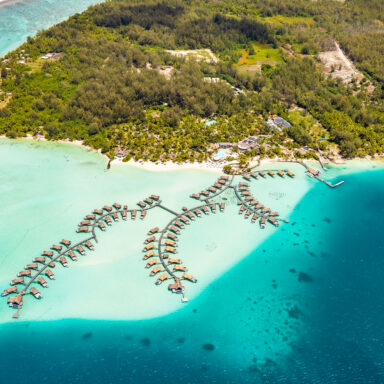 Vyhliadkové lety helikoptérou nad ostrovom Bora Bora 011
