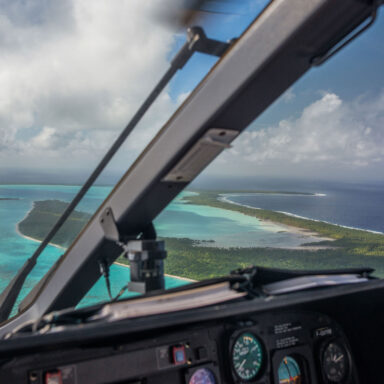 Vyhliadkové lety helikoptérou nad ostrovom Bora Bora 014